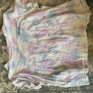 Cute save the turtles crop